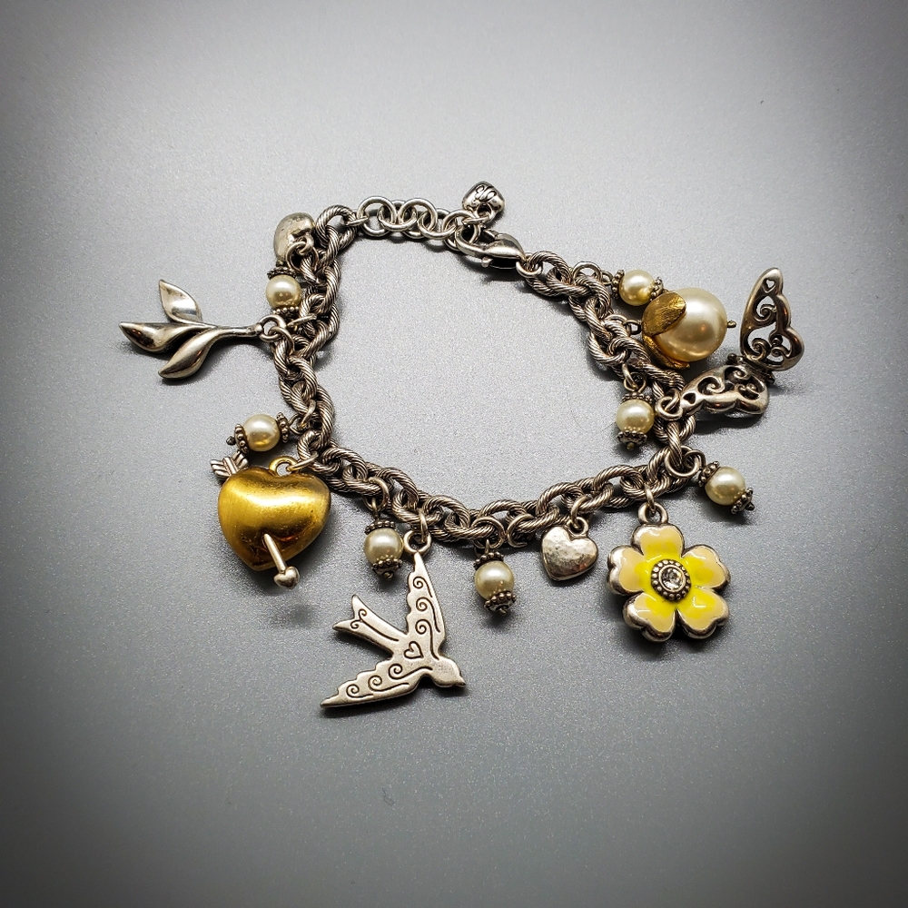 Charm bracelet